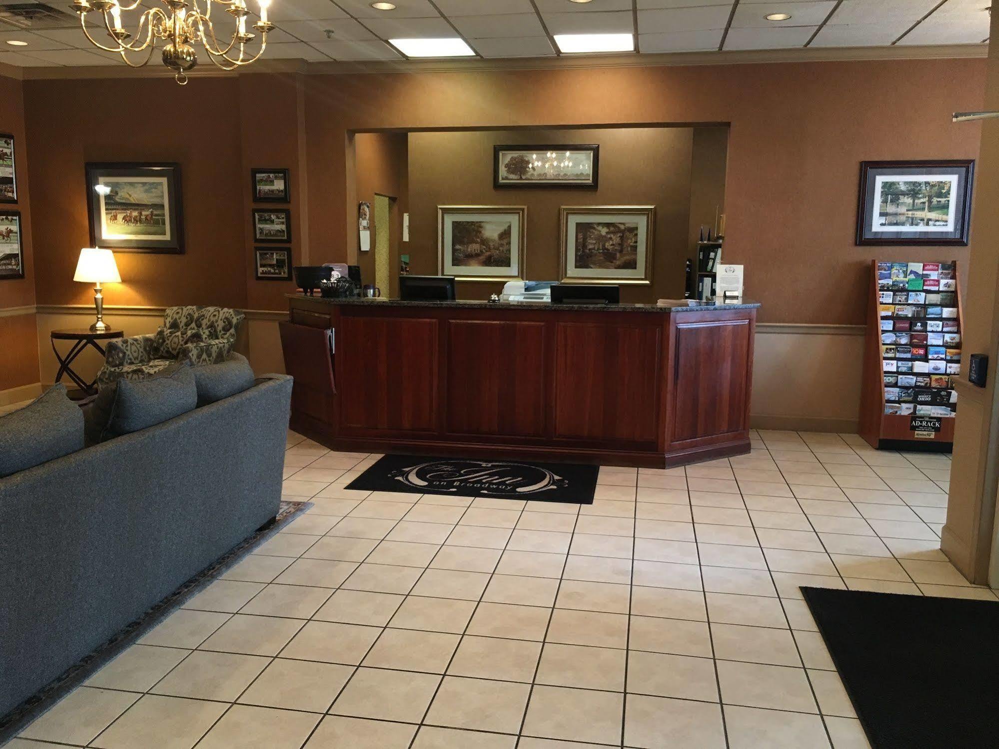 Inn On Broadway Downtown/Keeneland/Medical Center Lexington Eksteriør billede