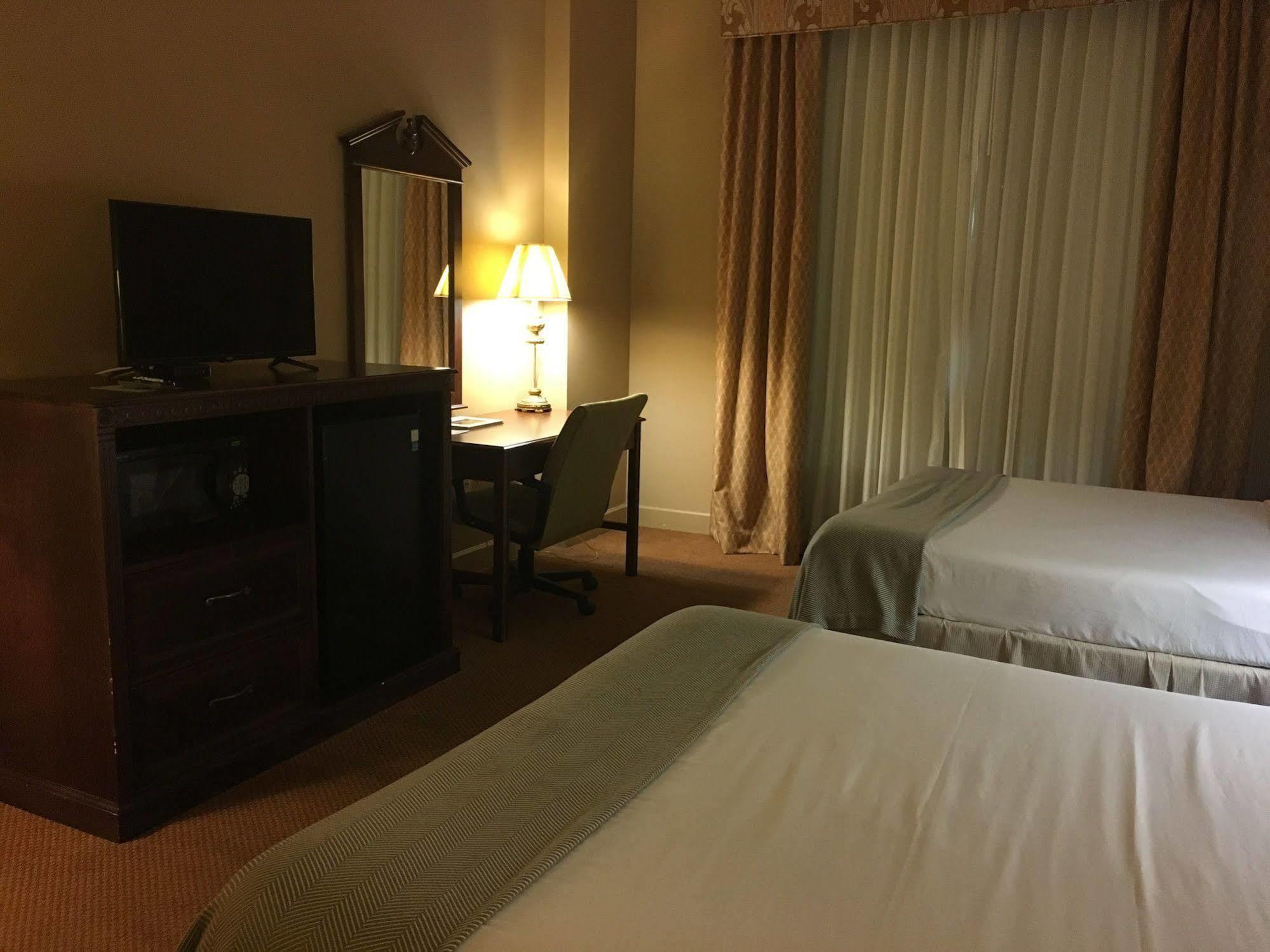 Inn On Broadway Downtown/Keeneland/Medical Center Lexington Eksteriør billede