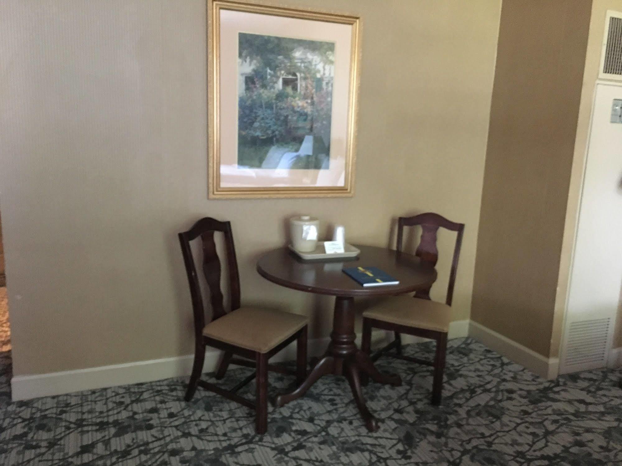 Inn On Broadway Downtown/Keeneland/Medical Center Lexington Eksteriør billede