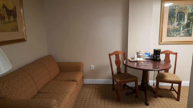 Inn On Broadway Downtown/Keeneland/Medical Center Lexington Eksteriør billede